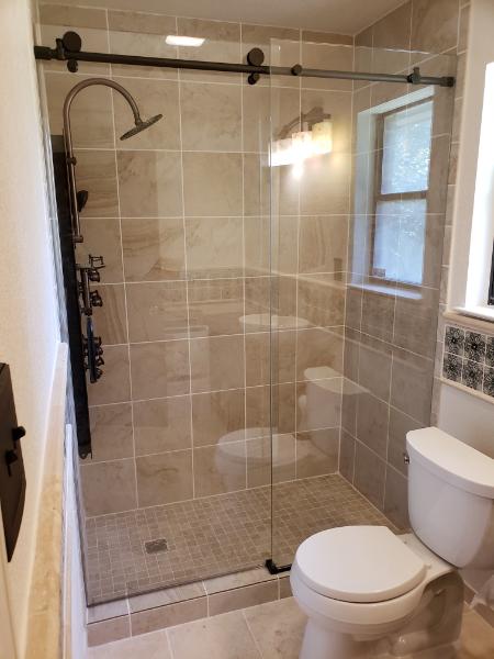 Top-Trending Frameless Glass Shower Doors to Update Your Bathroom in 2022